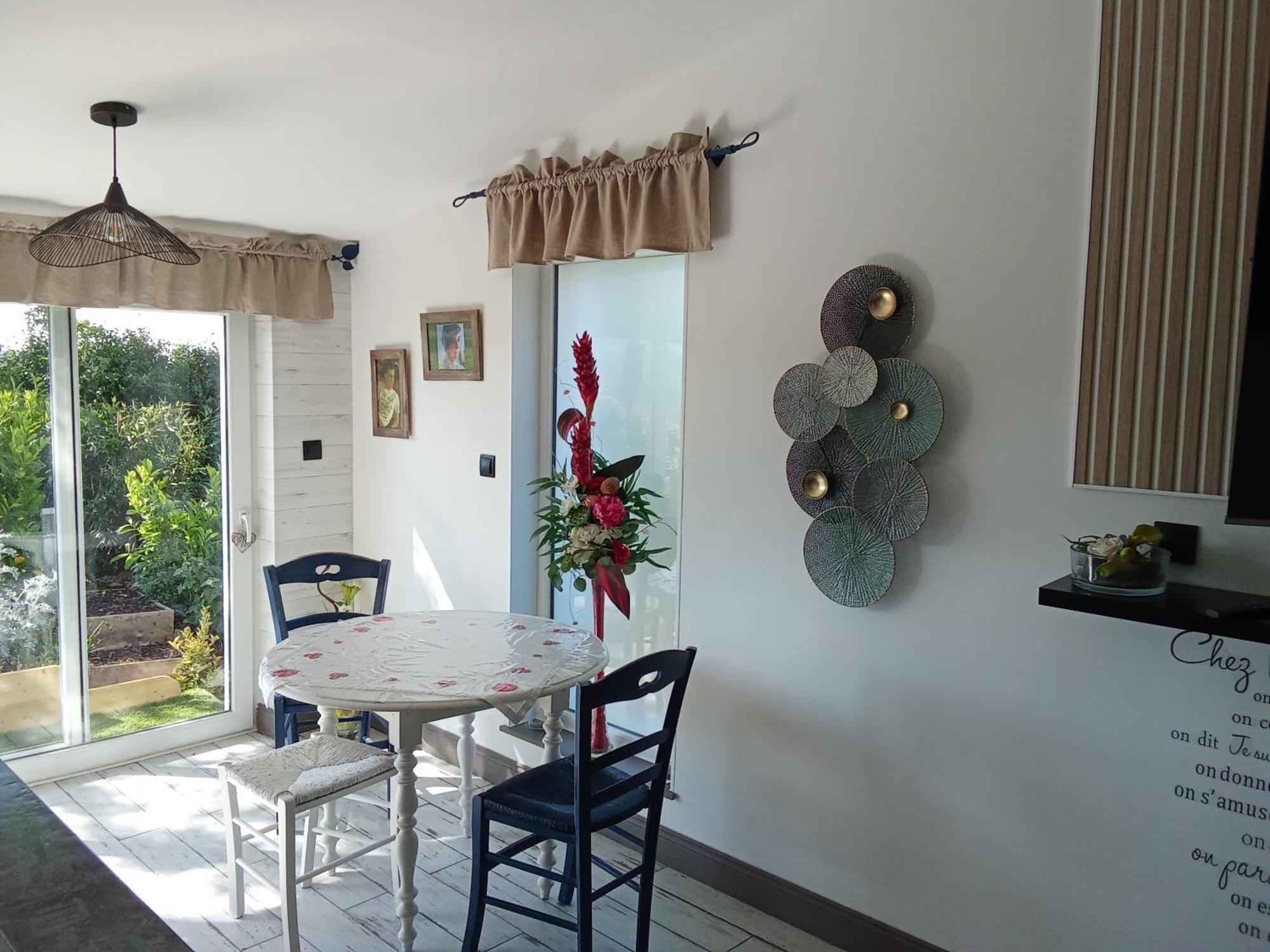 Au Petit Bonheur Apartment Ferques Екстериор снимка